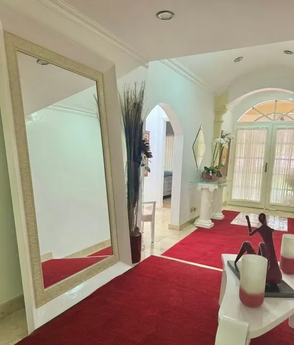 Amplia y elegante propiedad de 450 m² de construcción sobre 410 m² de terreno, diseñada para brindar comodidad, funcionalidad y acabados de alta calidad en cada espacio., photo 4