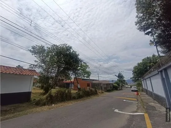 Build your Costa Rica home on a flat, ready-to-build lot on a quiet cul-de-sac in Santo Domingo de Heredia., photo 4