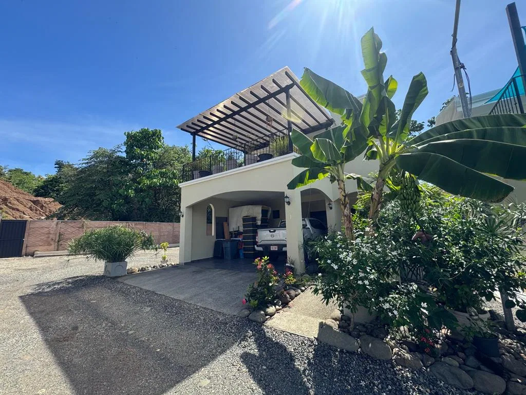 Luxury 3-Bed Coastal Villa – Marina Access & Pura Vida Living – HBR Exclusive