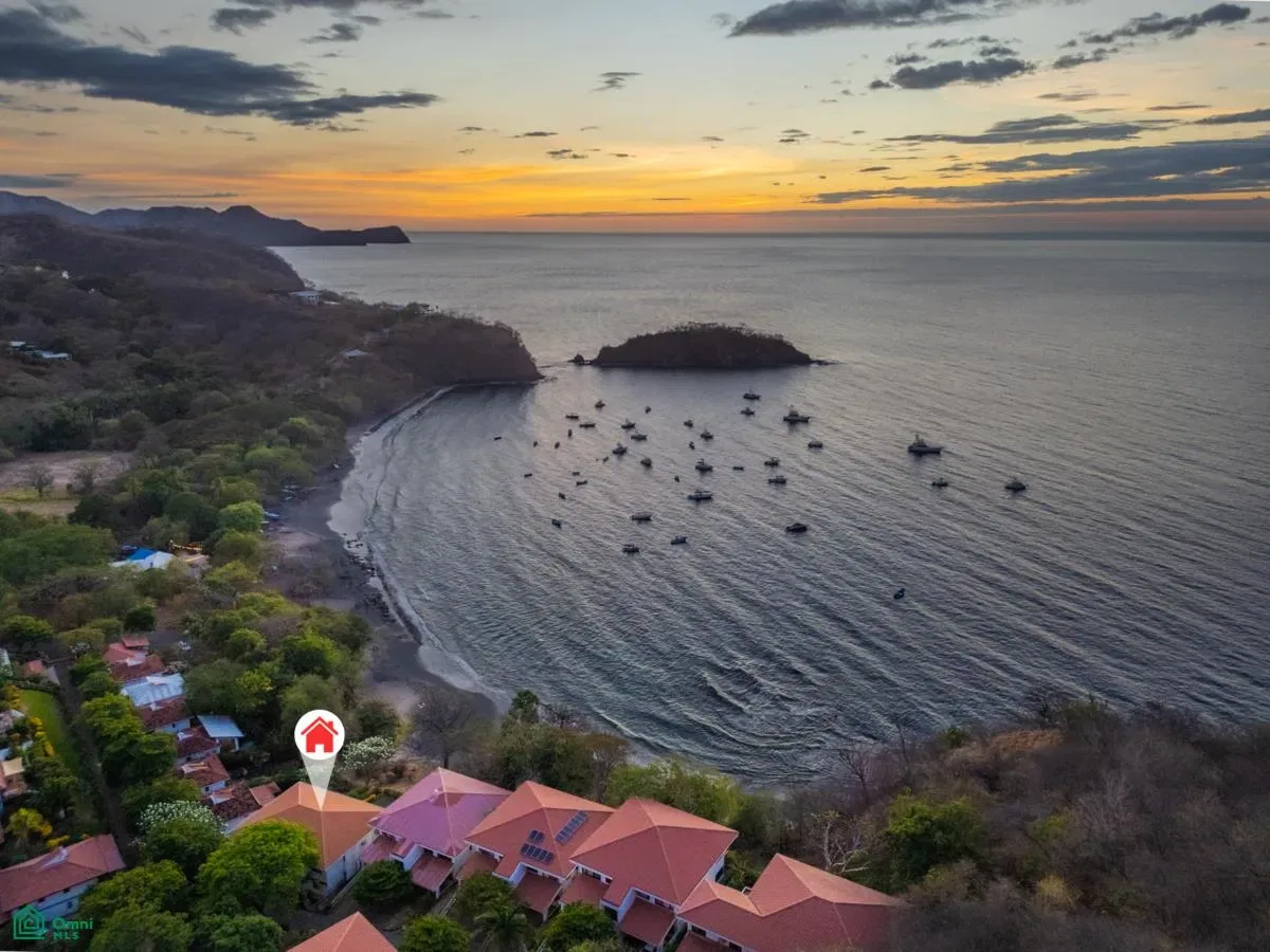 Beachfront Almendros 43 Los Almendros Ocotal,, Guanacaste 50503