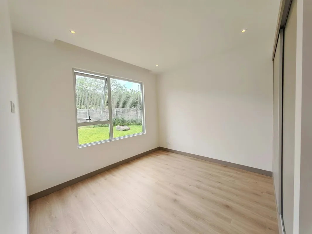 Apartamento en alquiler con 3 habitaciones y terraza en Condominio Dukana para Estrenar, photo 2