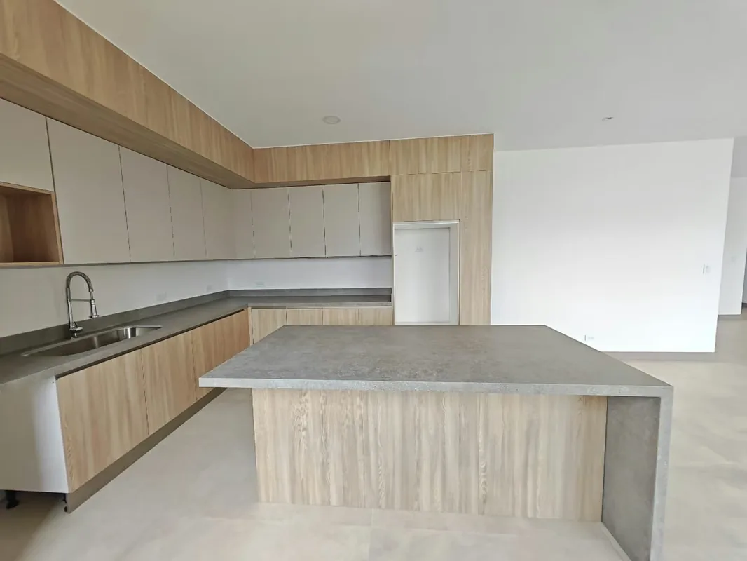 Apartamento en alquiler con 3 habitaciones y terraza en Condominio Dukana para Estrenar, photo 6