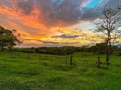 Laguna Hills – Cuatro lotes en venta en Lagunillas, Garabito, Puntarenas