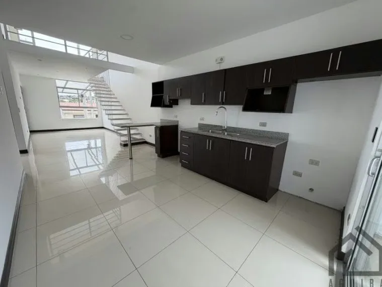 Two-Story House in the Lomas de Montes de Oca Gated Community in Sabanilla de San Pedro, photo 15