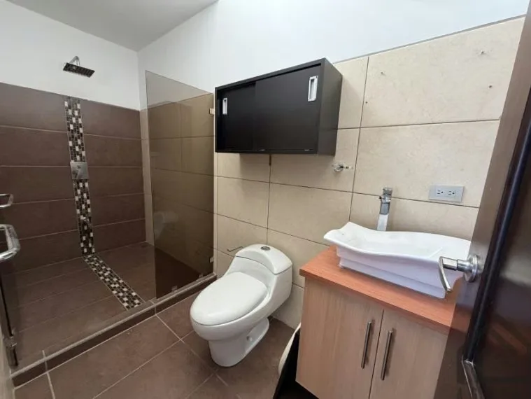 Two-Story House in the Lomas de Montes de Oca Gated Community in Sabanilla de San Pedro, photo 16