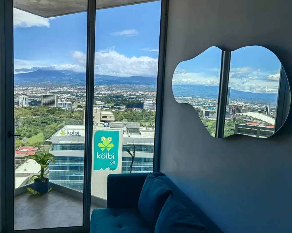 Enjoy contemporary city living in this high-floor 64 m² (688 sq ft) apartment located on the 22nd floor of Secrt Sabana, featuring wall-to-ceiling windows with unobstructed east-facing ..., photo 11