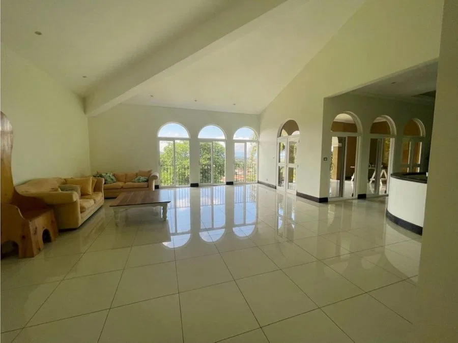 Exclusive Gated Community Home – Ideal for Investment or Living