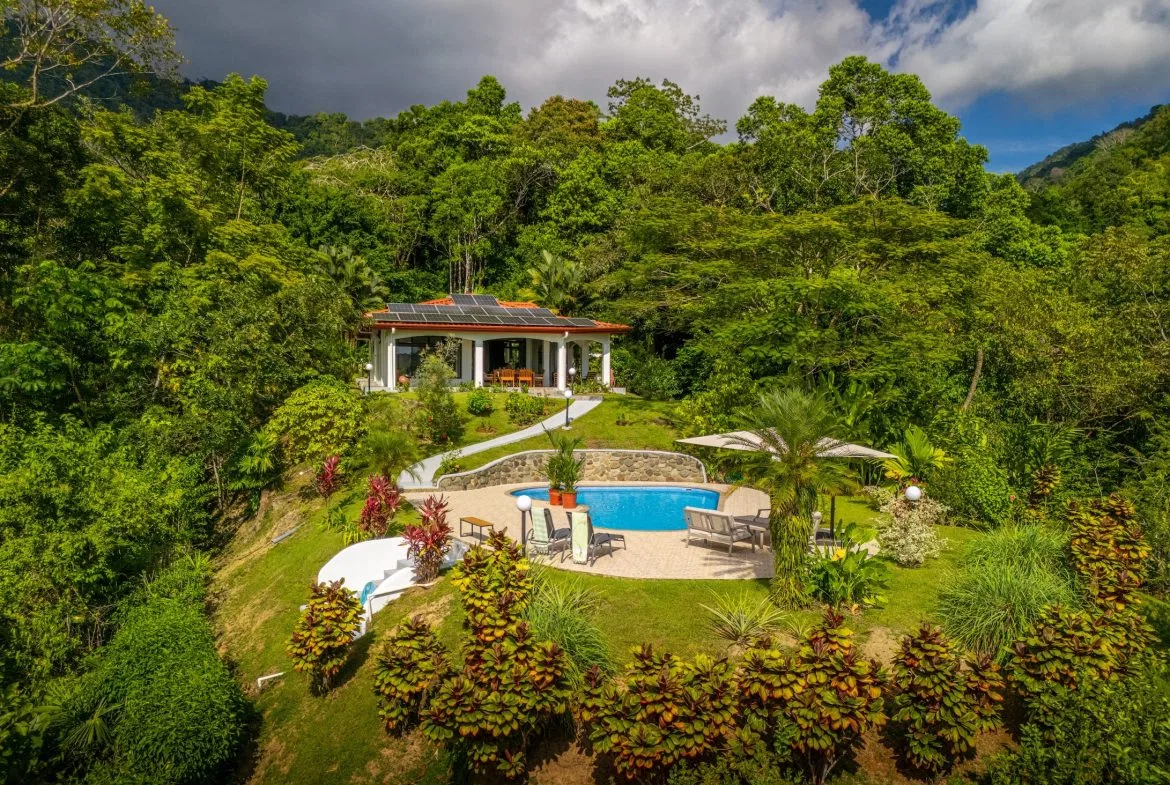 VILLA ALLAMANDA PROPERTY WITH THREE BEDROOM, AND SUNSET VIEWS, IN TRES RIOS – 4.4 ACRES, photo 2