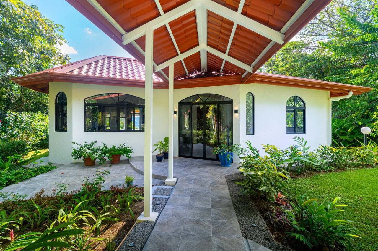 VILLA ALLAMANDA PROPERTY WITH THREE BEDROOM, AND SUNSET VIEWS, IN TRES RIOS – 4.4 ACRES, photo 17