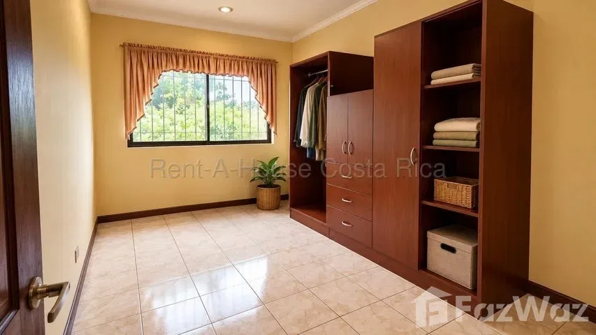 6 Bedroom Retail space for Sale at Los Angeles San Rafael for $372,000, photo 14