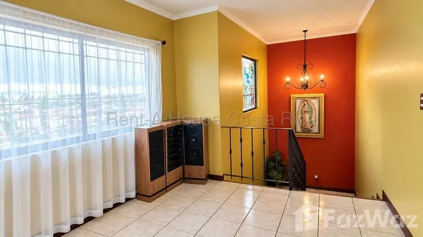 6 Bedroom Retail space for Sale at Los Angeles San Rafael for $372,000, photo 10
