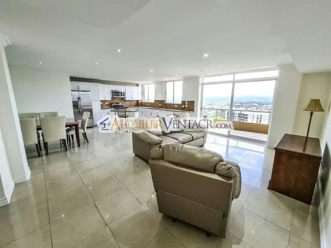 Elegante apartamento de una sola planta en exclusivo condominio vertical en San Rafael de Escazú. Ubicado en un ..., photo 3