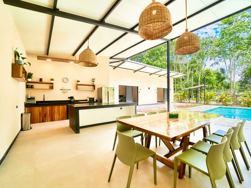 4 Bed Single Family Homes For Sale in Cahuita, photo 10