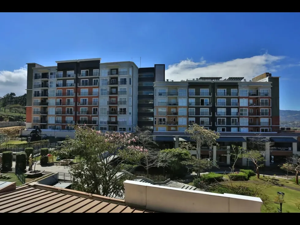 VENTA DE APARTAMENTO AMUEBLADO, HEREDIA, SAN FRANCISCO, CONDOMINIO SANTA VERDE