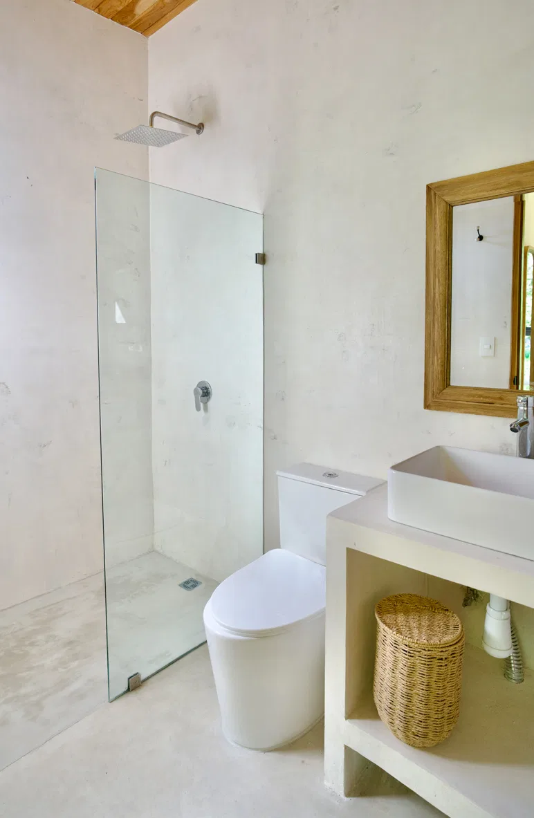 Modern Tropical Retreat in Santa Teresa, photo 9