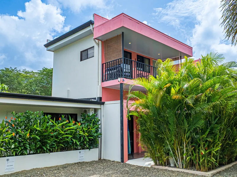 7 Bed Hotel / Leisure For Sale in Uvita, photo 2