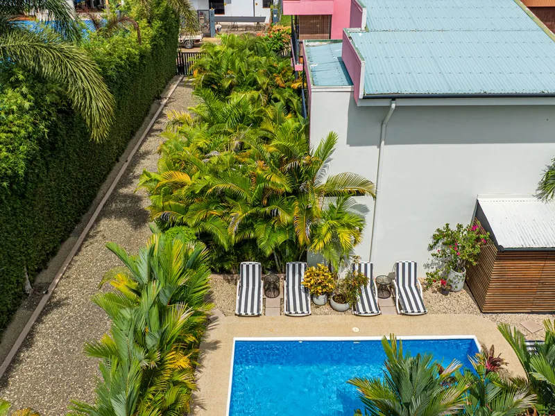 7 Bed Hotel / Leisure For Sale in Uvita, photo 4