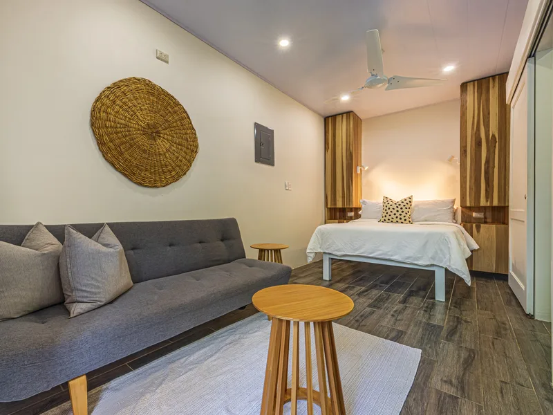 7 Bed Hotel / Leisure For Sale in Uvita, photo 9