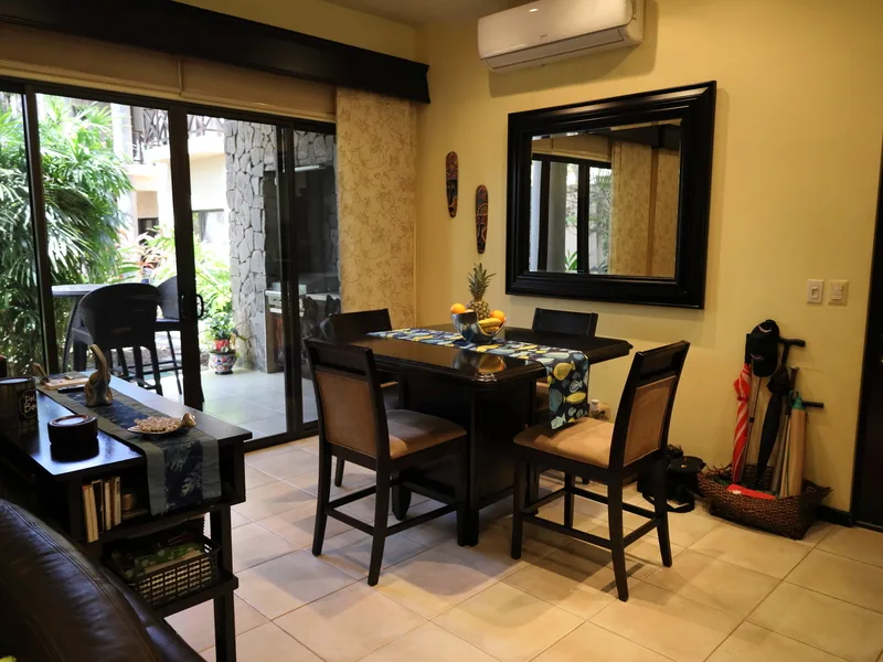 2 Bed Condo For Sale in Playas Del Coco
