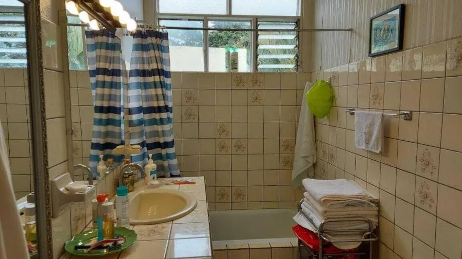 Se Vende Cómoda Casa en Los Yoses, Montes de Oca / OFC Mls. 25-613 - Venta en Montes de Oca, photo 6