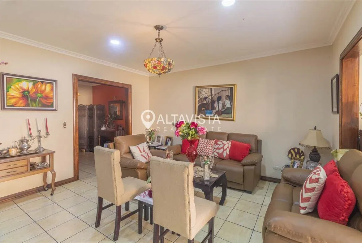 Casa en condominio Lomas de Granadilla, photo 2