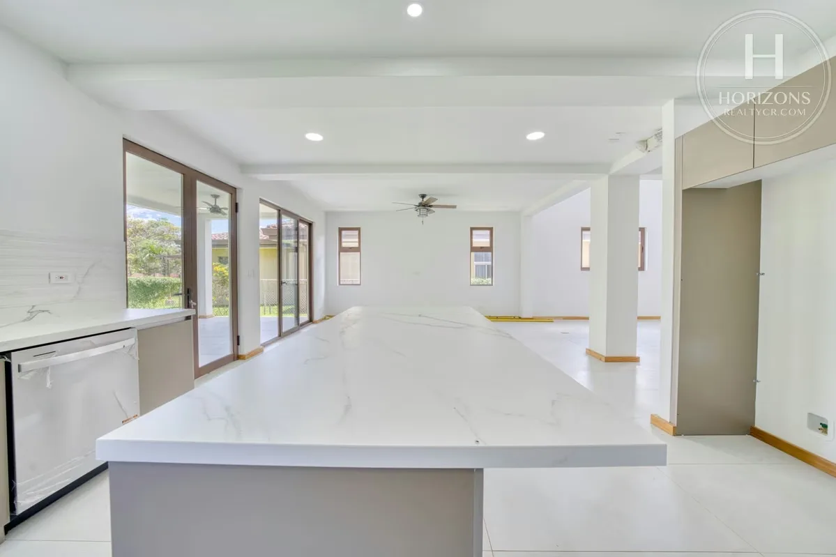 Luxury House to Premiere in Condominium Posadas del Río La Guátima 5 Rooms NJA1426JB, photo 13