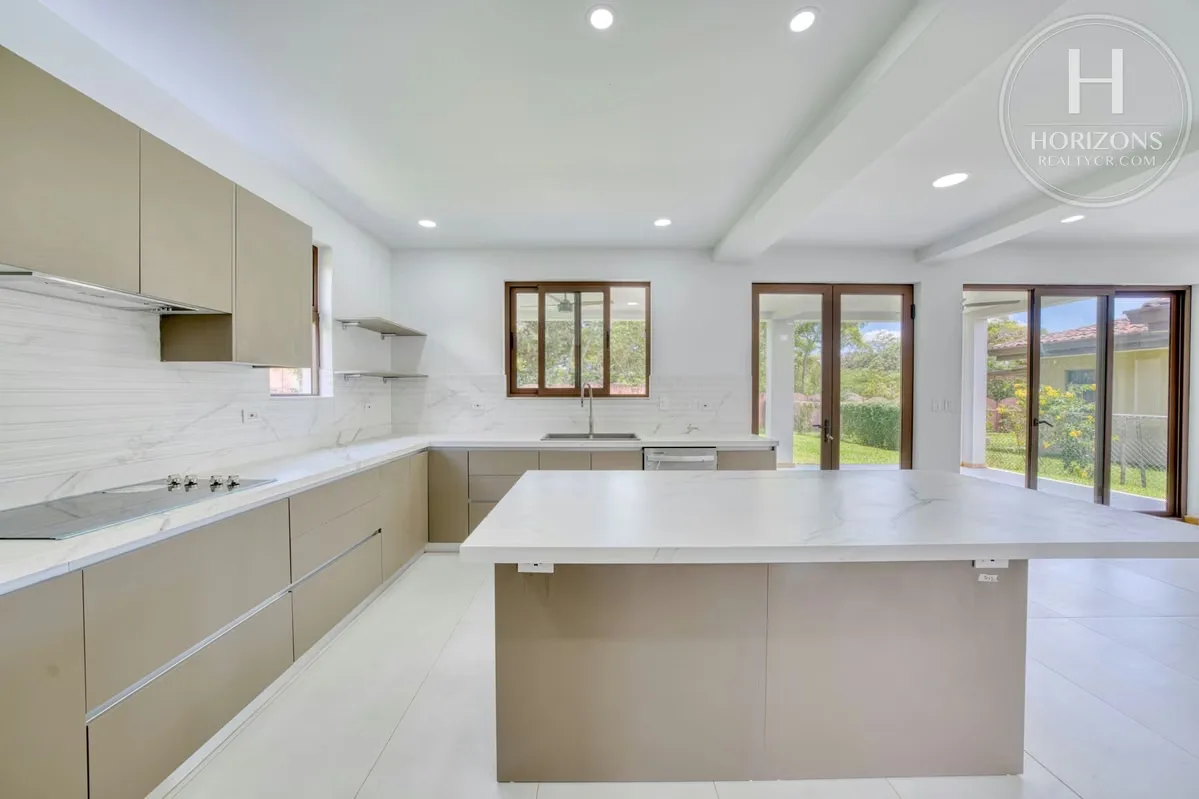 Luxury House to Premiere in Condominium Posadas del Río La Guátima 5 Rooms NJA1426JB, photo 8