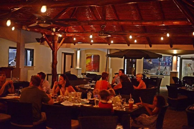 PATRONS, Event Centre, Bar, Restaurant, Offices, Retail Stores, and MORE in Dominical: The single biggest venue in the area!, photo 9