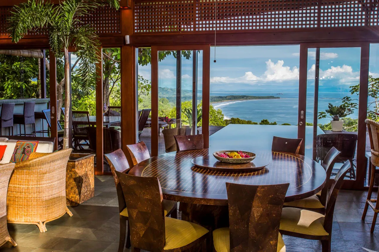 IMPECCABLE ESTATE AND RESERVE, WITH PRIVACY AND AMAZING OCEAN VIEWS – 4.15 ACRES, photo 3