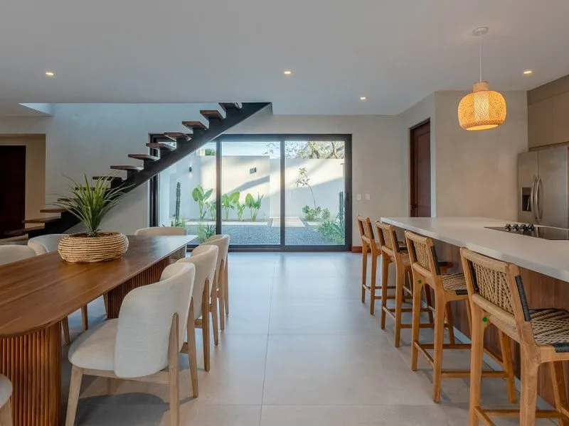 4 Bed Single Family Homes For Sale in Tamarindo, photo 2
