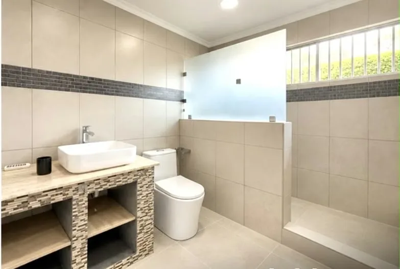 ermosa y espaciosa casa de 400 m², diseñada para quienes buscan comodidad, amplitud y excelentes áreas sociales para disfrutar en familia y recibir invitados., photo 9