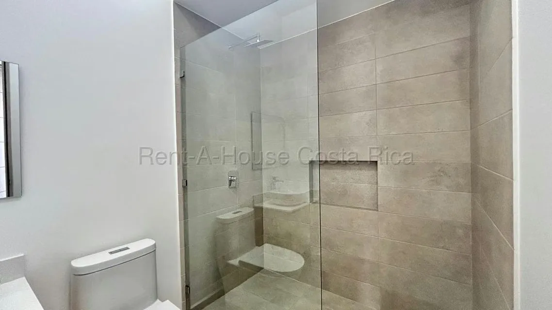 Oportunidad Casa moderna de dos niveles en alquiler en La Ribera, Belén, Heredia MP-27-911, photo 2