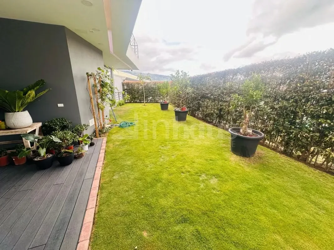Descubre esta exclusiva casa ubicada en un elegante condominio, diseñada para quienes valoran el lujo, la comodidad y los espacios amplios. Gracias a su generoso terreno, la propiedad ..., photo 12