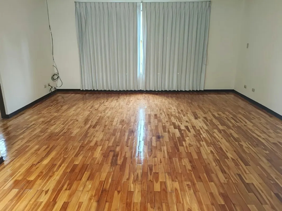 Two levels in 289.88 sqm of an excellent construction, photo 12
