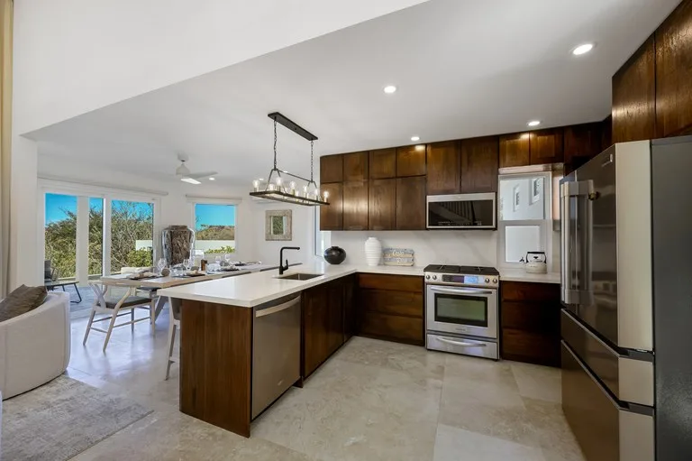 Casa Sunset: Luxurious Ocean-View Villa with Infinity Pool in Mar Vista