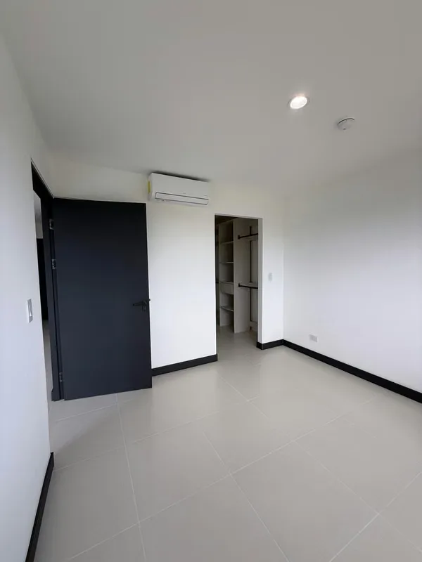 Apartamento nuevo para estrenar, 2do nivel. Ubicado en Guachipelin Norte y Pozos de Santa Ana, a 2km de Costruplaza., photo 12