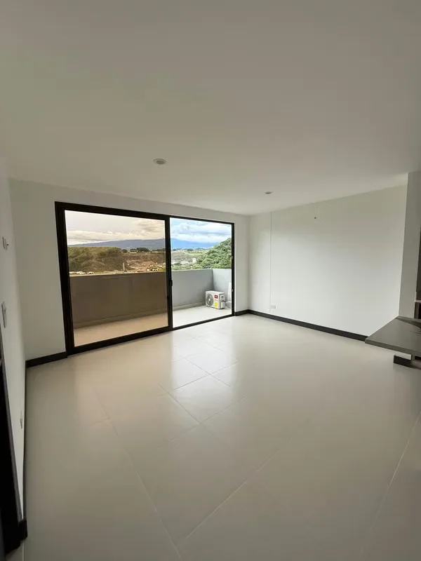 Apartamento nuevo para estrenar, 2do nivel. Ubicado en Guachipelin Norte y Pozos de Santa Ana, a 2km de Costruplaza., photo 9