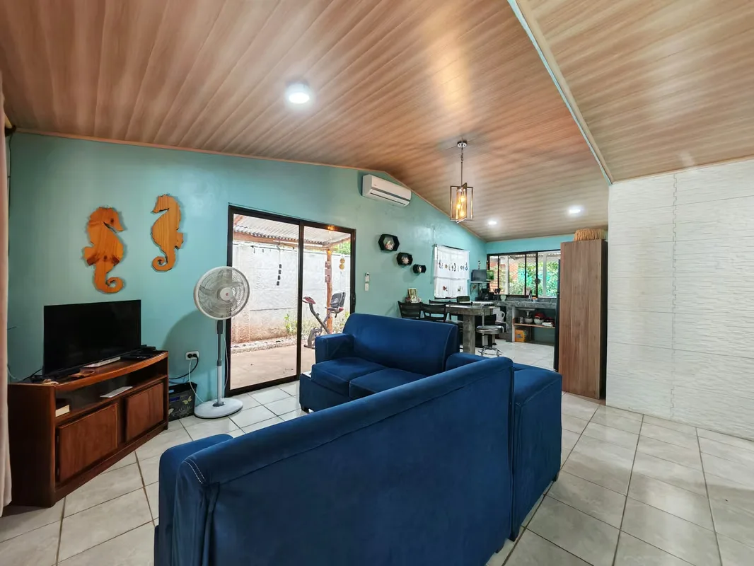 House for sale in Artola, Carrillo, Guanacaste (FB)
