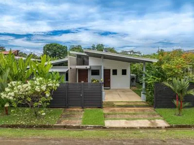 Casa Uvita en Jardines del Sol con piscina privada y suites dobles, photo 3