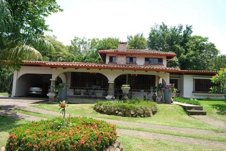 Propiedad comercial versátil ideal para negocio, oficina o proyecto creativo #26-537 GS - Venta en Montes de Oca, photo 15