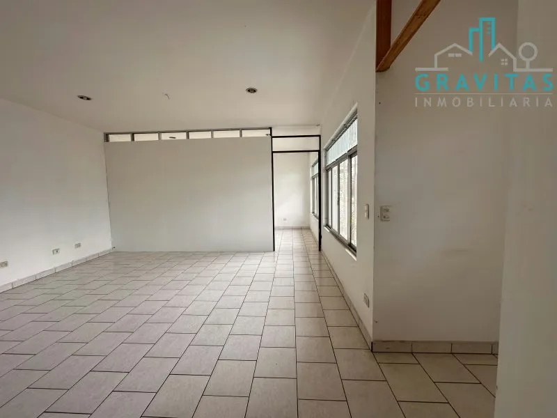 Two-story commercial space for rent in San Pedro de Montes de Oca, 250 meters from the University of Costa Rica (UCR) entrance, ideal for offices or retail businesses., photo 10