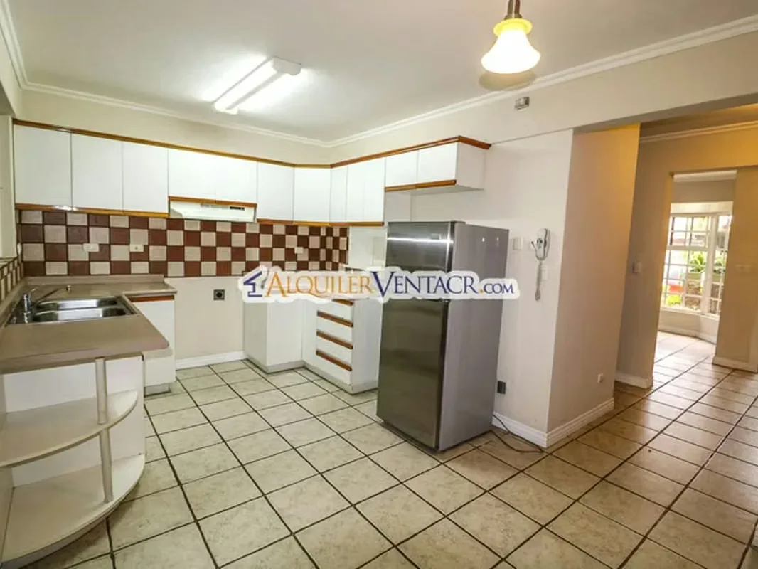 Apartamento estilo inglés de 2 habit. x World Gym Guachipelín Escazú, photo 11