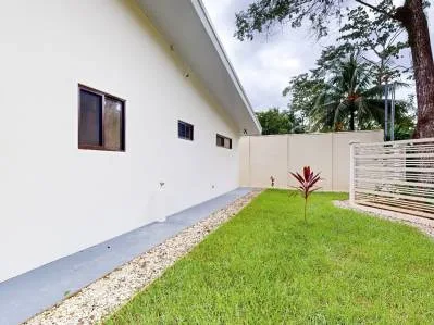 Moderna casa de 3 habitaciones cerca del Parque Nacional Marino Ballena – Uvita Central, photo 2