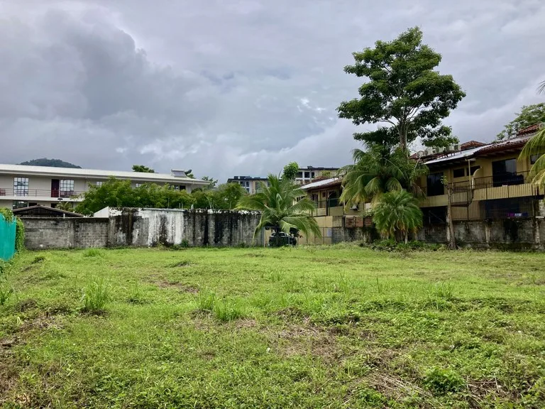 Beautiful Lot a few meters from the beach Property for Sale: 1,103 m² Lot in Playa Jaco, Costa Rica