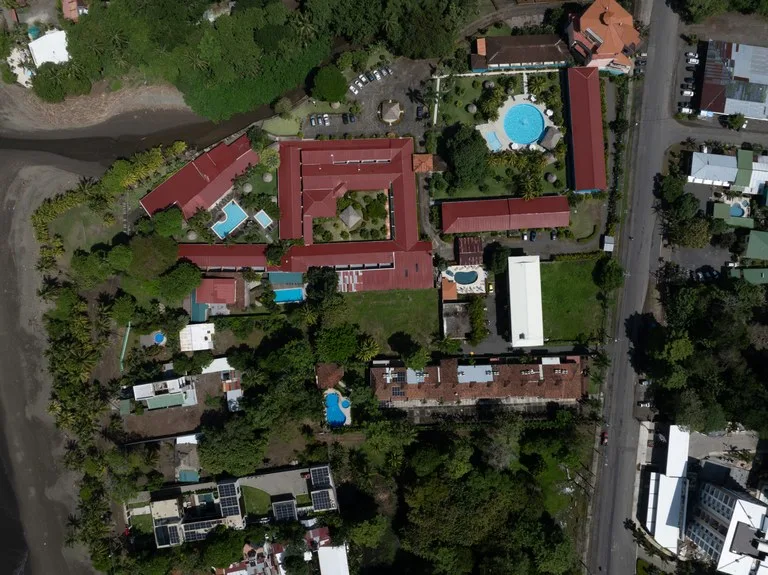Beautiful Lot a few meters from the beach Property for Sale: 1,103 m² Lot in Playa Jaco, Costa Rica, photo 13