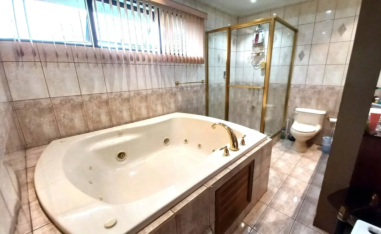 Exclusive Residence for Sale in Carmen, Guadalupe – Contemporary Design & Premium Comfort, photo 14