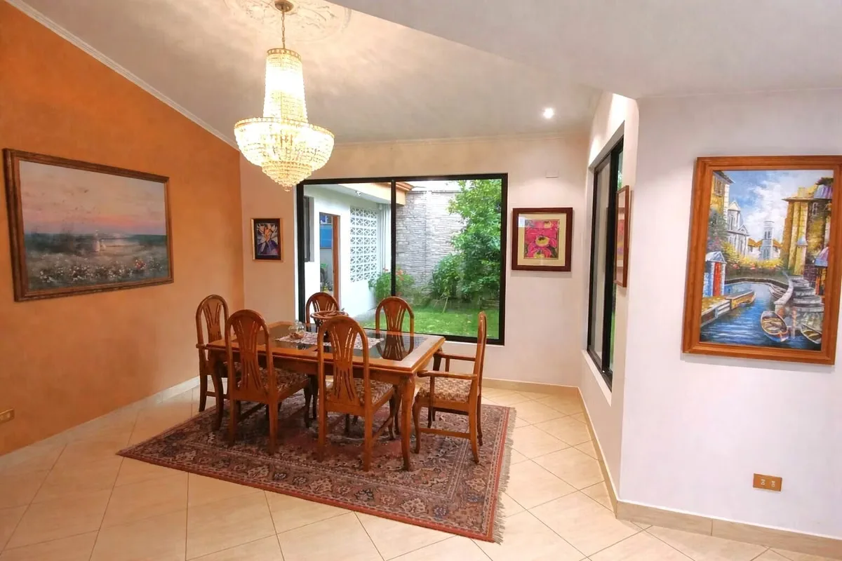 Exclusive Residence for Sale in Carmen, Guadalupe – Contemporary Design & Premium Comfort, photo 6