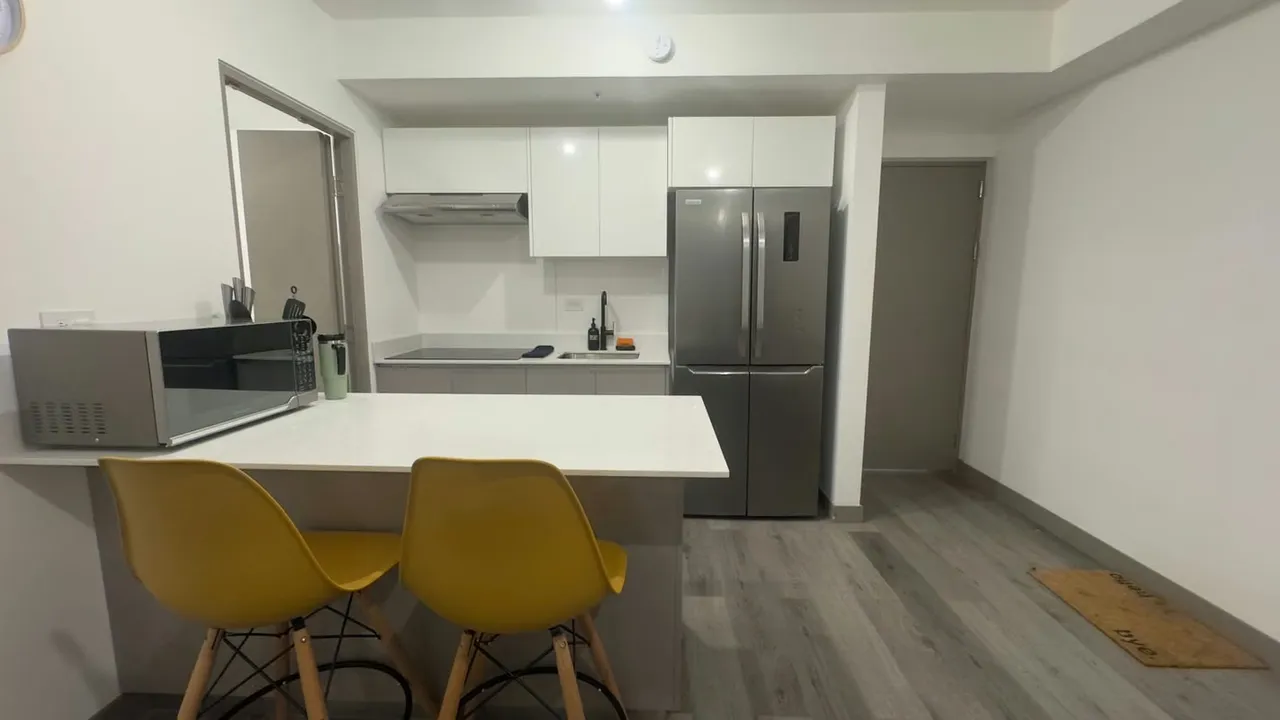 Live in one of San José’s most exclusive and vibrant neighborhoods! This stunning fully furnished apartment offers the perfect blend of modern ...