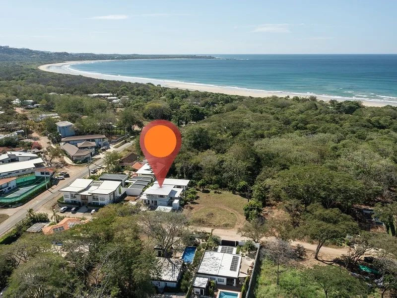 5 Bed Single Family Homes For Sale in Playa Grande, photo 6