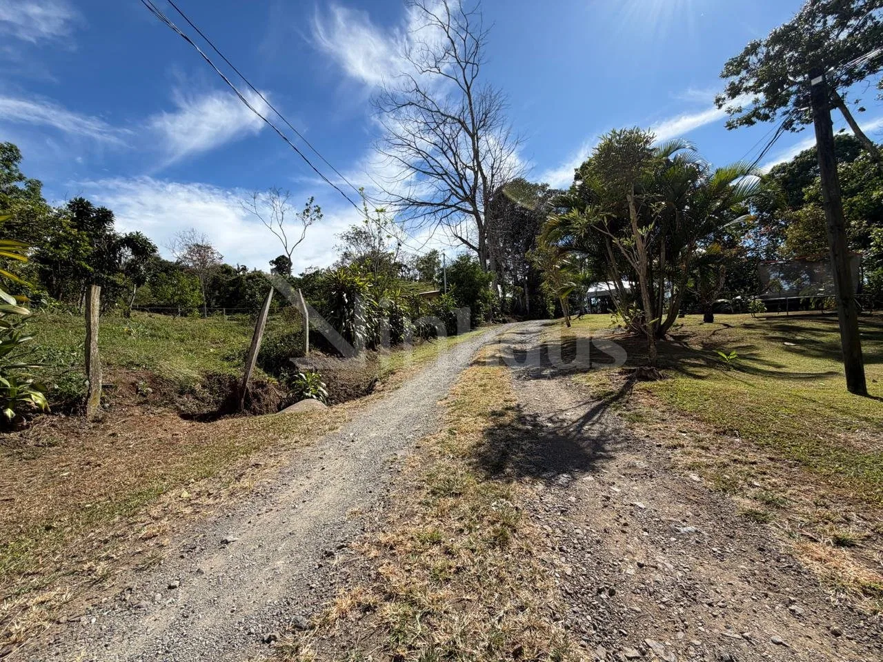 Venta de propiedad con casa y apartamento en Puriscal, photo 23